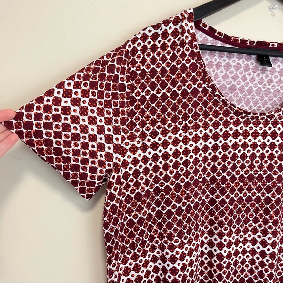 St. John Diamond Print Studded Beads Silk Blend Short Sleeve Top - Picture 6 of 15